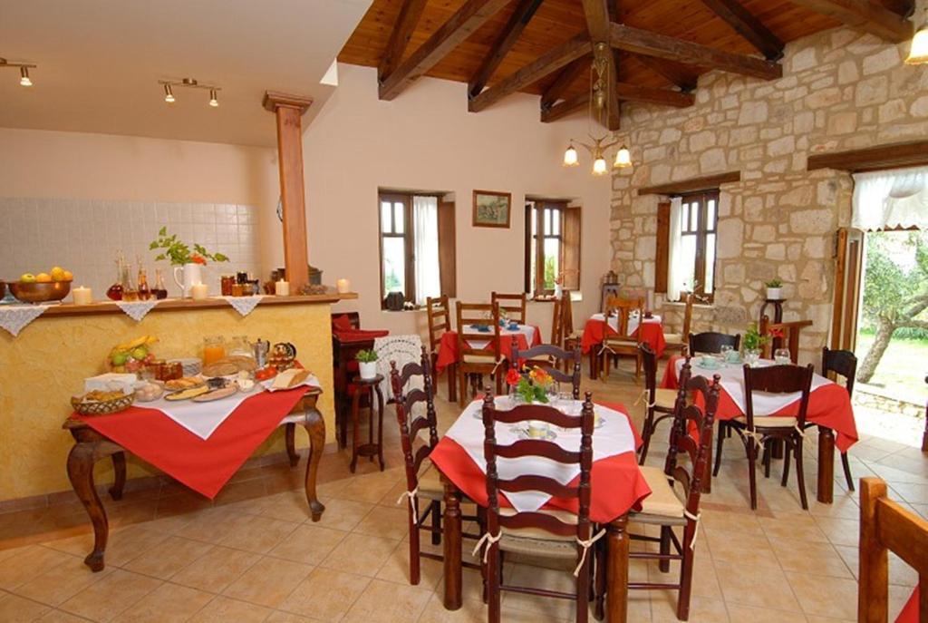 Anatoli Labreon Hotel Agia Marina  Bagian luar foto