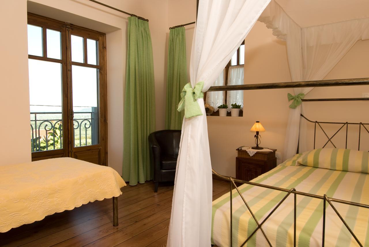 Anatoli Labreon Hotel Agia Marina  Bagian luar foto