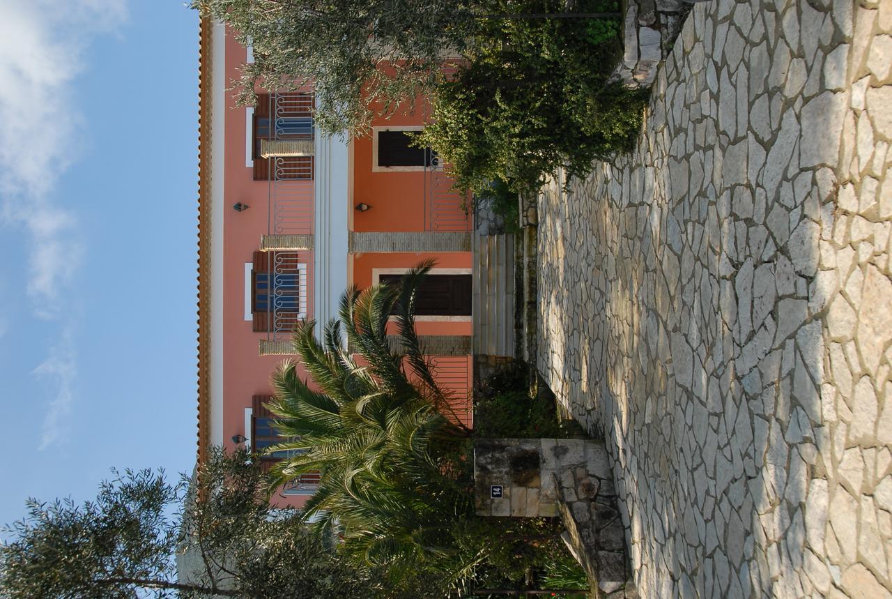 Anatoli Labreon Hotel Agia Marina  Bagian luar foto