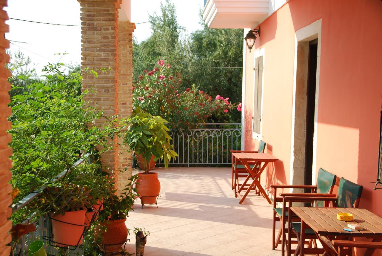 Anatoli Labreon Hotel Agia Marina  Bagian luar foto