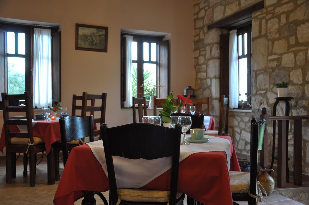 Anatoli Labreon Hotel Agia Marina  Bagian luar foto