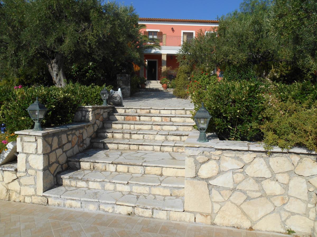Anatoli Labreon Hotel Agia Marina  Bagian luar foto