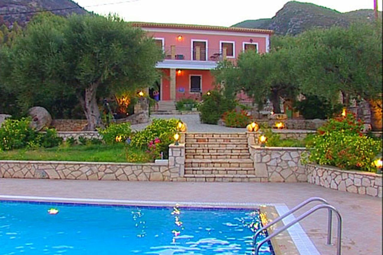 Anatoli Labreon Hotel Agia Marina  Bagian luar foto